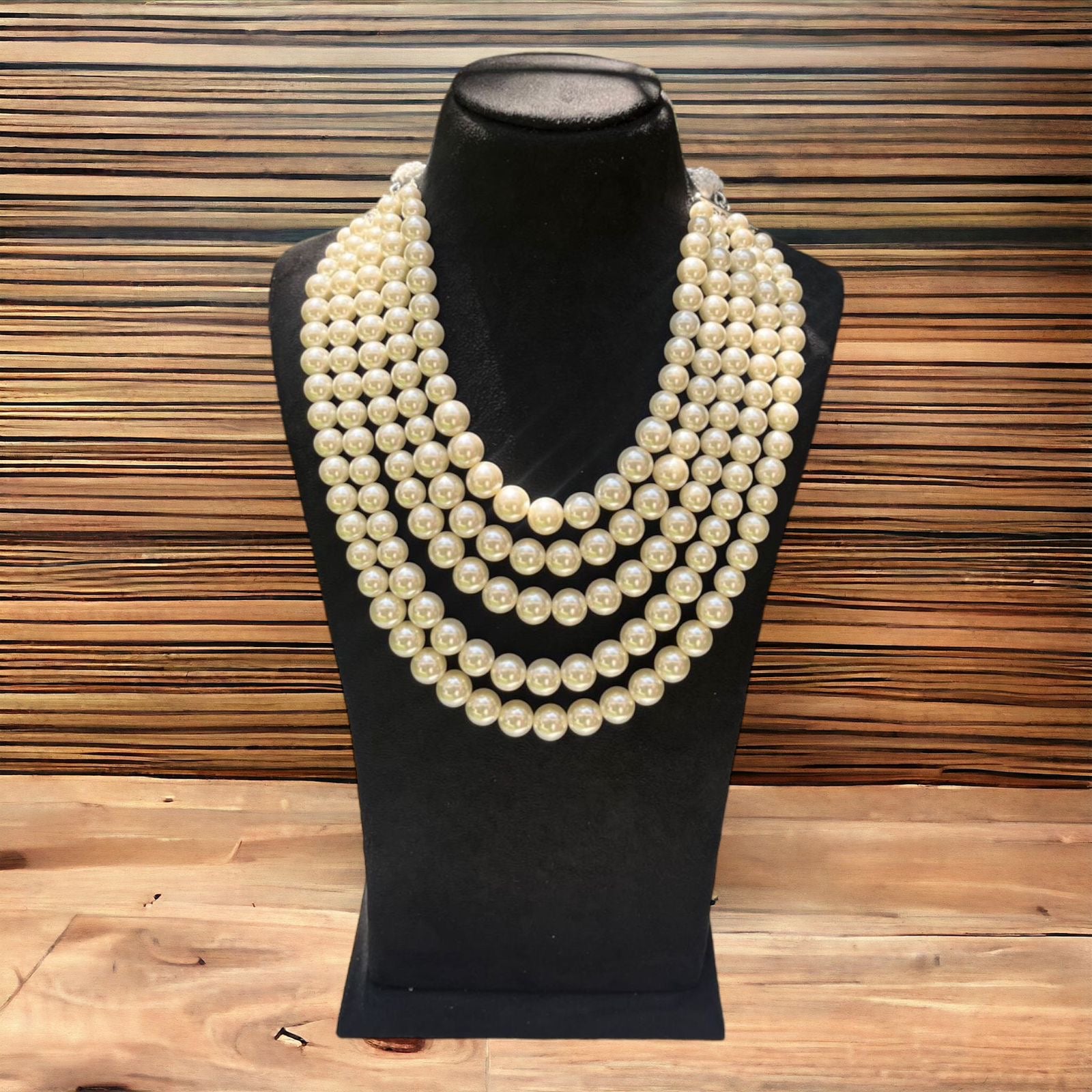 Layered 5 Line Shell Pearl Necklace