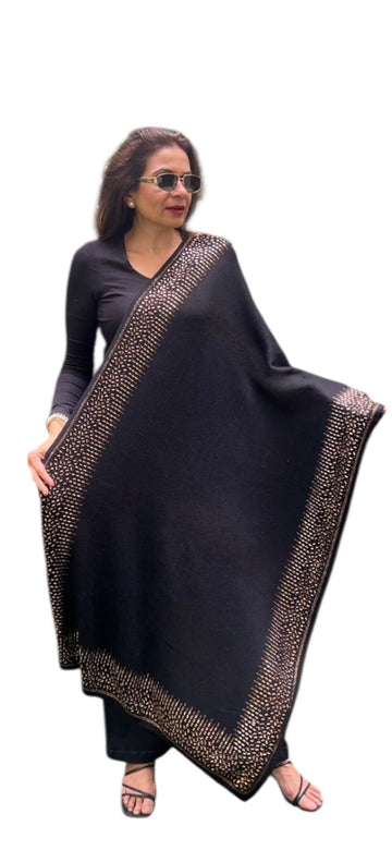 Blazing Star Knitted Stole with Glass Square Studs