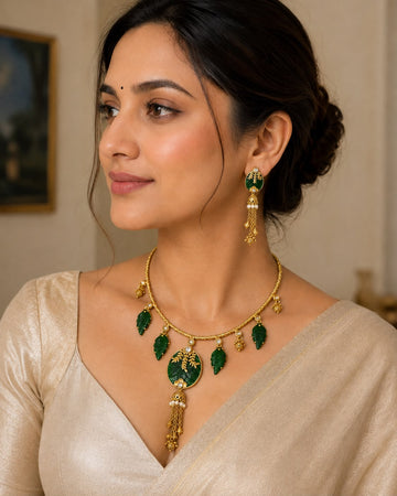 Verdant Leaf Necklace Set