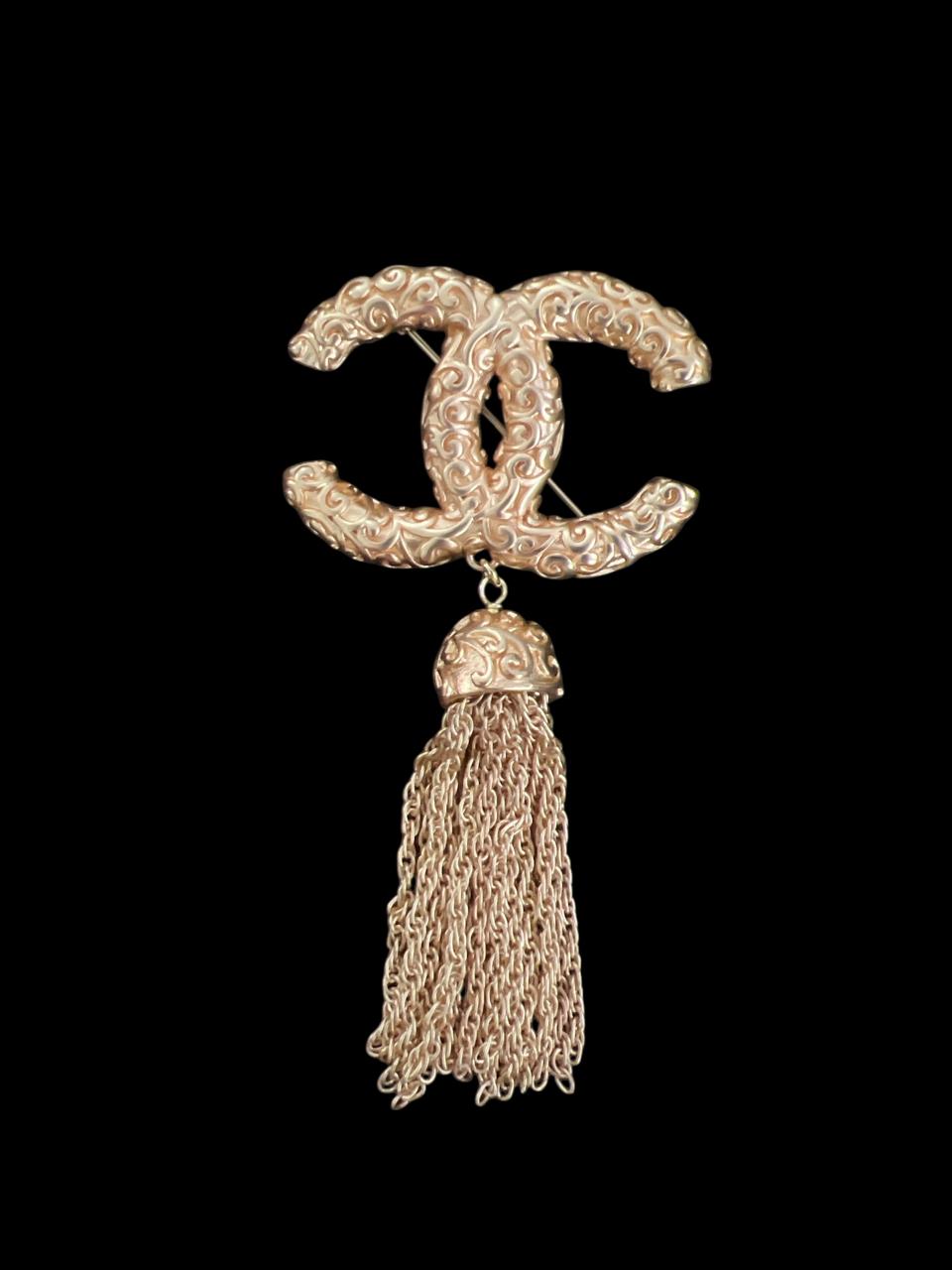 Royal Tassel Brooch