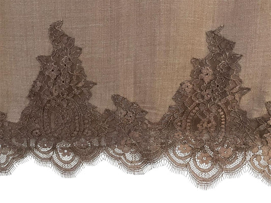 Lace-Trimmed Elegant Shawl