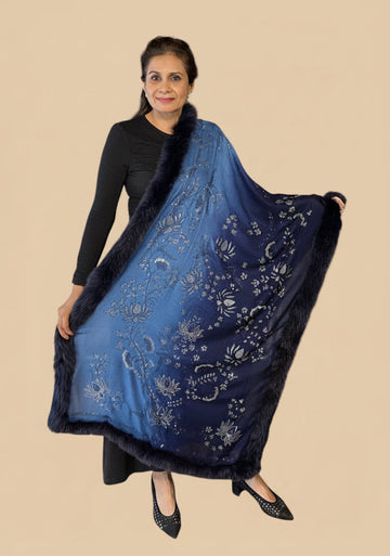 Velora Bloom Stole